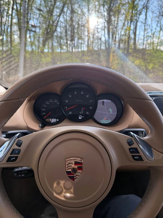 2013 Porsche 981 Boxster - Image 18 of 19