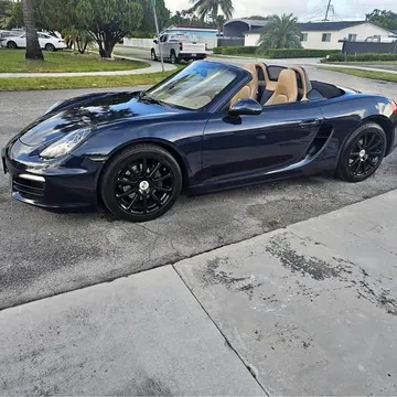 2013 Porsche Boxster Convertible 2D