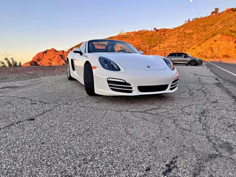 2013 Porsche Boxster Convertible 2D