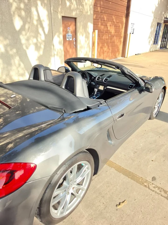 2013 Porsche 981 Boxster - Image 18 of 19