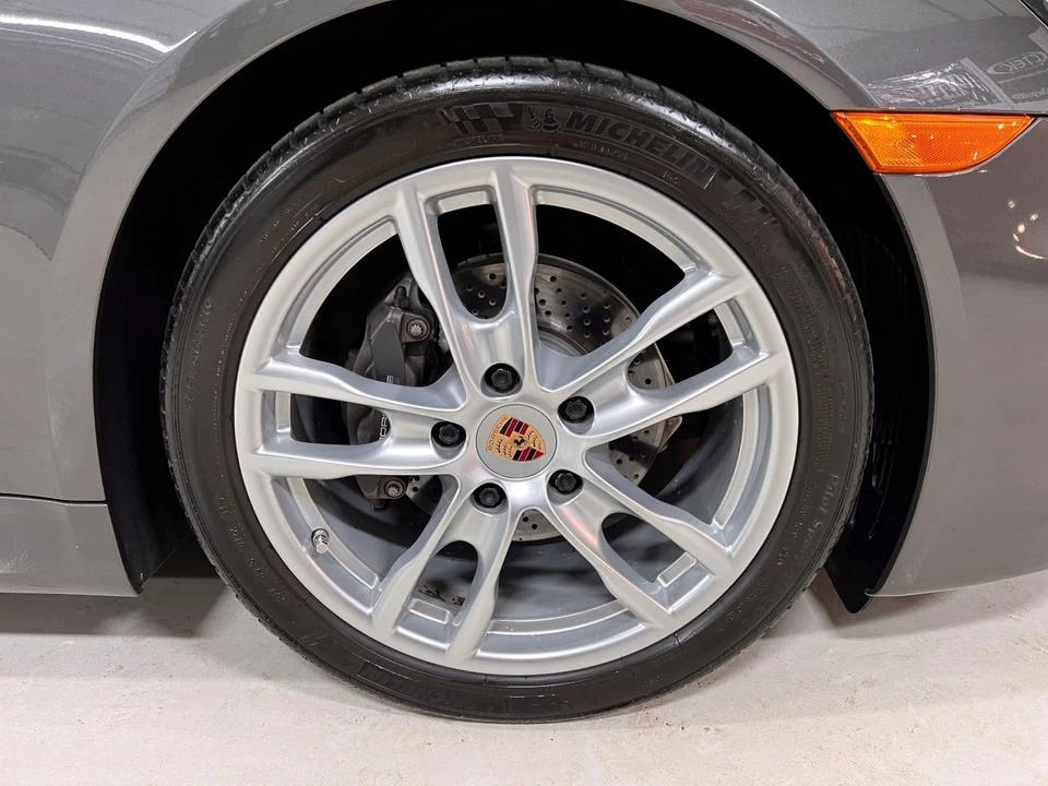2013 Porsche 981 Boxster - Image 10 of 22