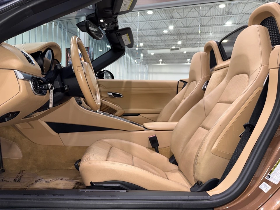 2013 Porsche 981 Boxster - Image 9 of 12