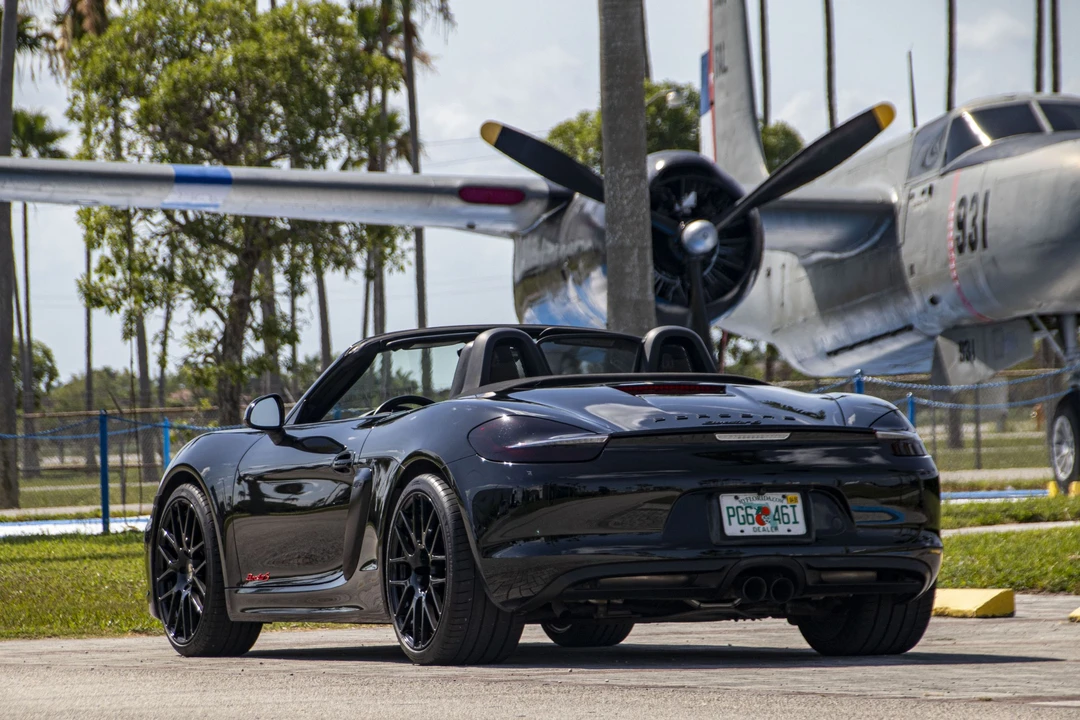 2013 Porsche 981 Boxster S - Image 9 of 31