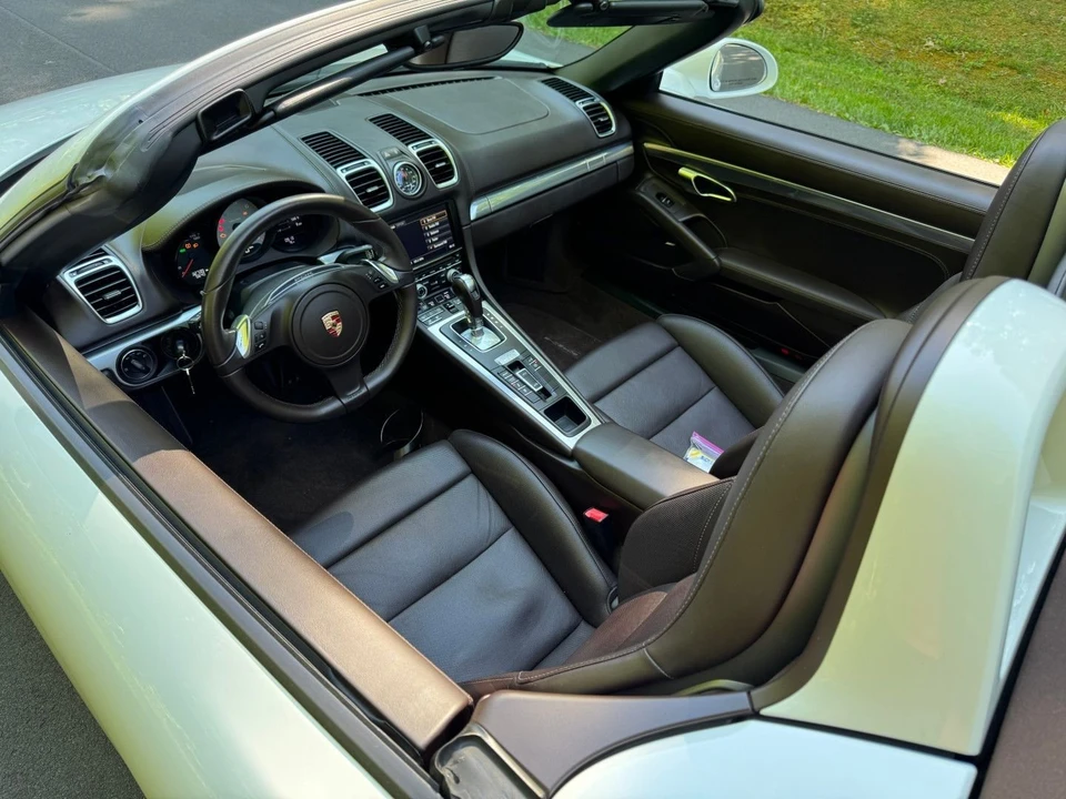 2013 Porsche 981 Boxster S - Image 15 of 31