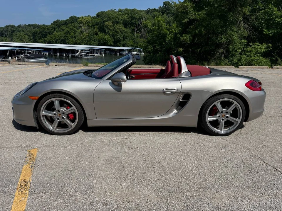 2013 Porsche 981 Boxster S - Image 8 of 24