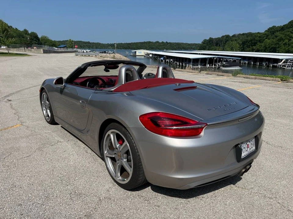 2013 Porsche 981 Boxster S - Image 9 of 24