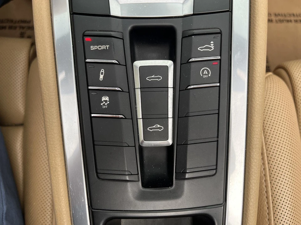 2013 Porsche 981 Boxster S - Image 13 of 31