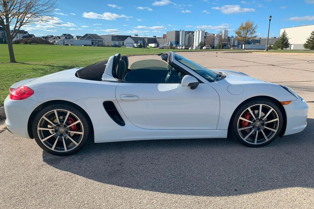 2013 Porsche 981 Boxster S - Image 3 of 31