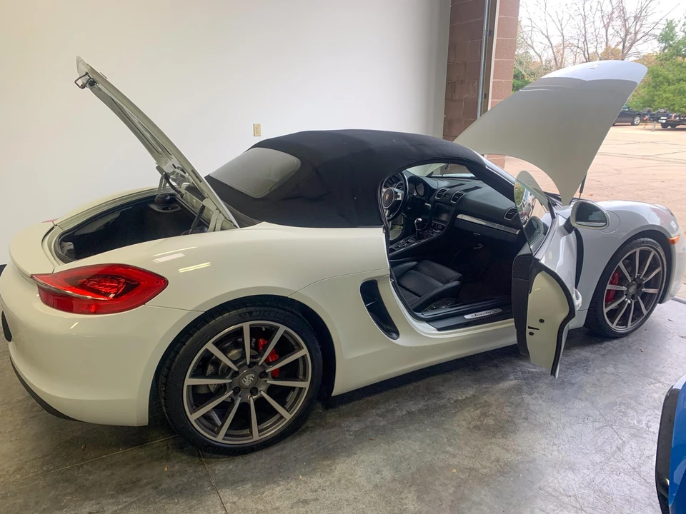 2013 Porsche 981 Boxster S - Image 13 of 31