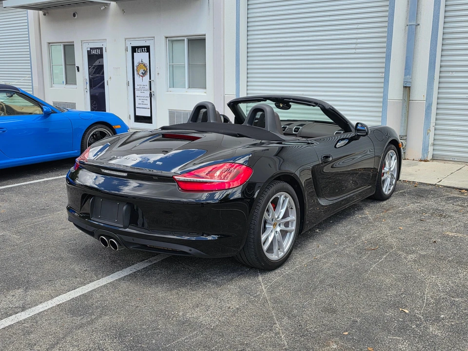 2013 Porsche 981 Boxster S - Image 8 of 31