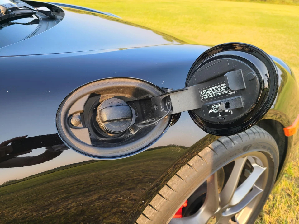 2013 Porsche 981 Boxster S - Image 28 of 31
