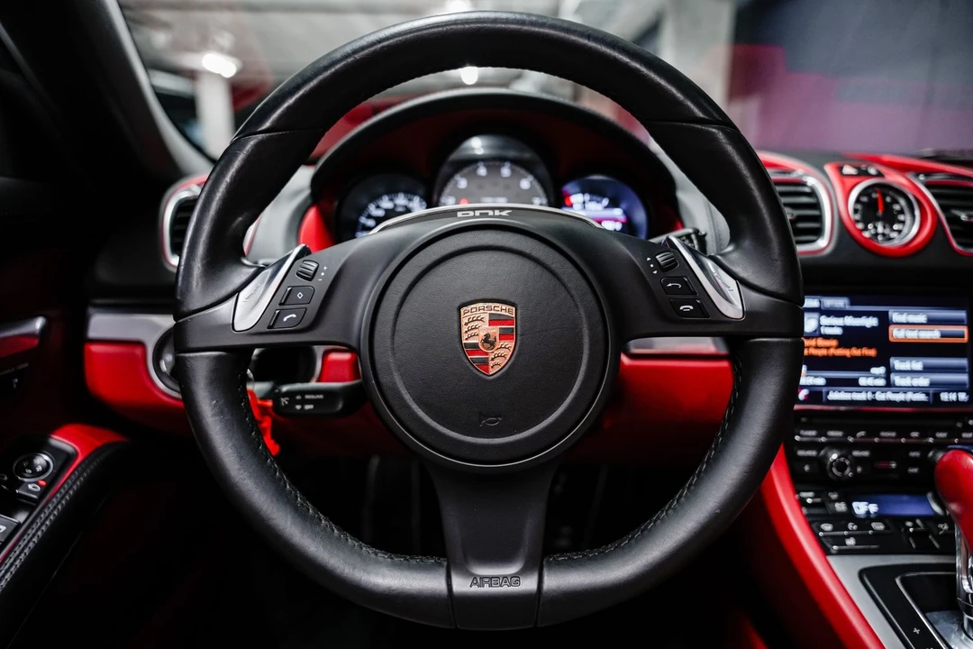 2013 Porsche 981 Boxster S - Image 10 of 31