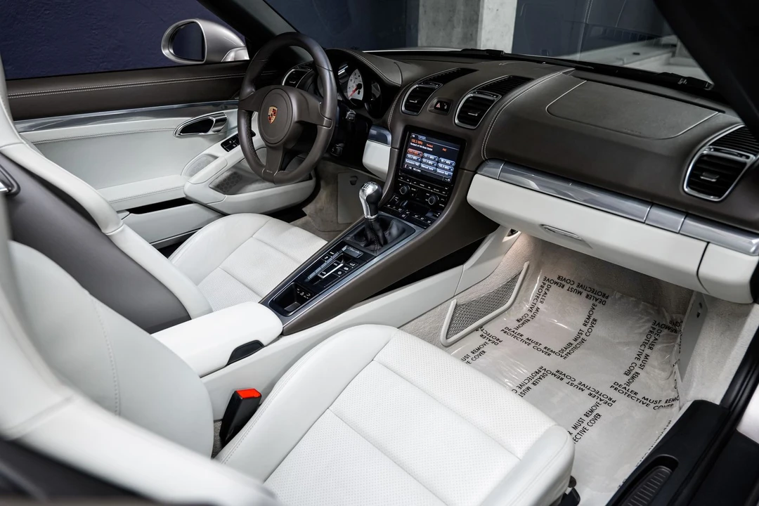 2013 Porsche 981 Boxster S - Image 25 of 31