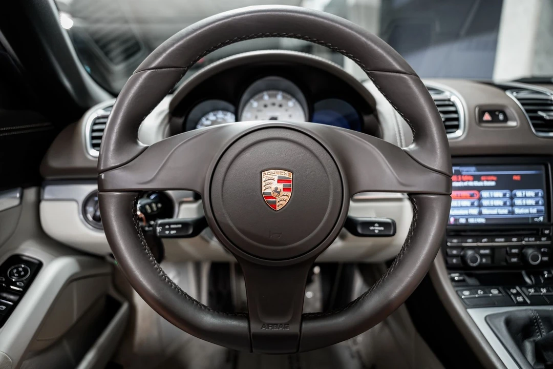2013 Porsche 981 Boxster S - Image 10 of 31