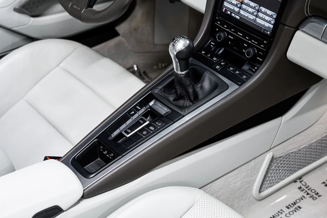 2013 Porsche 981 Boxster S - Image 26 of 31