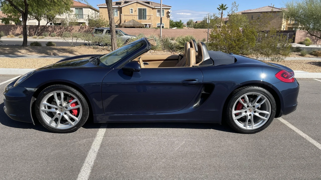 2013 Porsche 981 Boxster S - Image 9 of 31