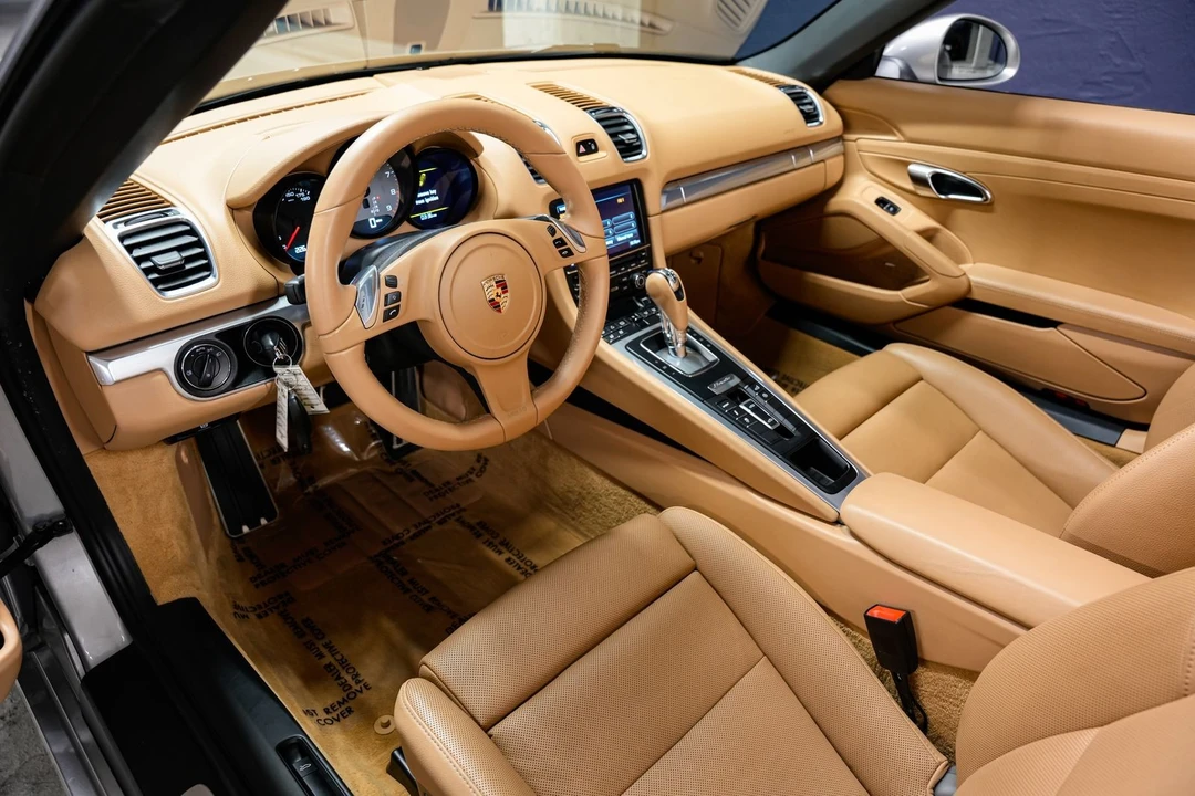 2013 Porsche 981 Boxster S - Image 9 of 31