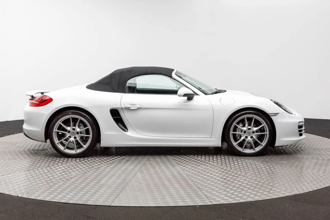 2013 Porsche 981 Boxster - Image 10 of 12