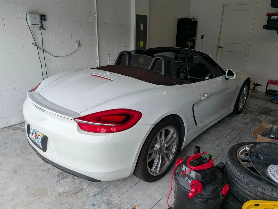 2013 Porsche 981 Boxster - Image 8 of 20