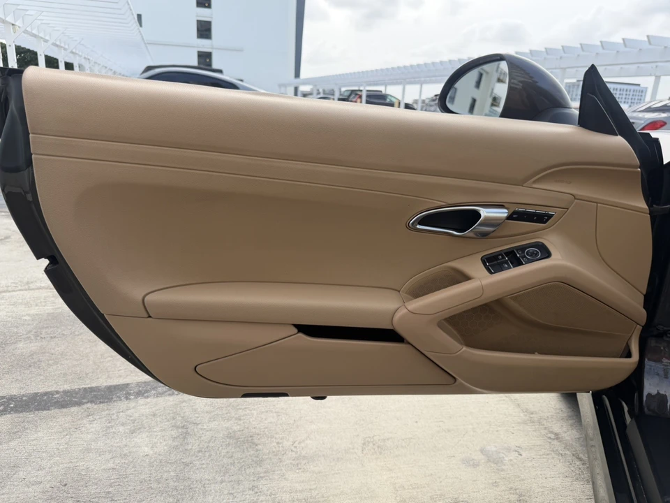 2013 Porsche 981 Boxster - Image 25 of 31