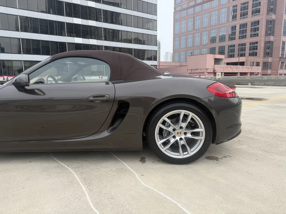 2013 Porsche 981 Boxster - Image 6 of 31