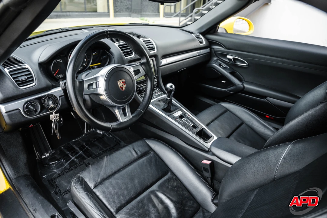 2013 Porsche 981 Boxster - Image 2 of 31