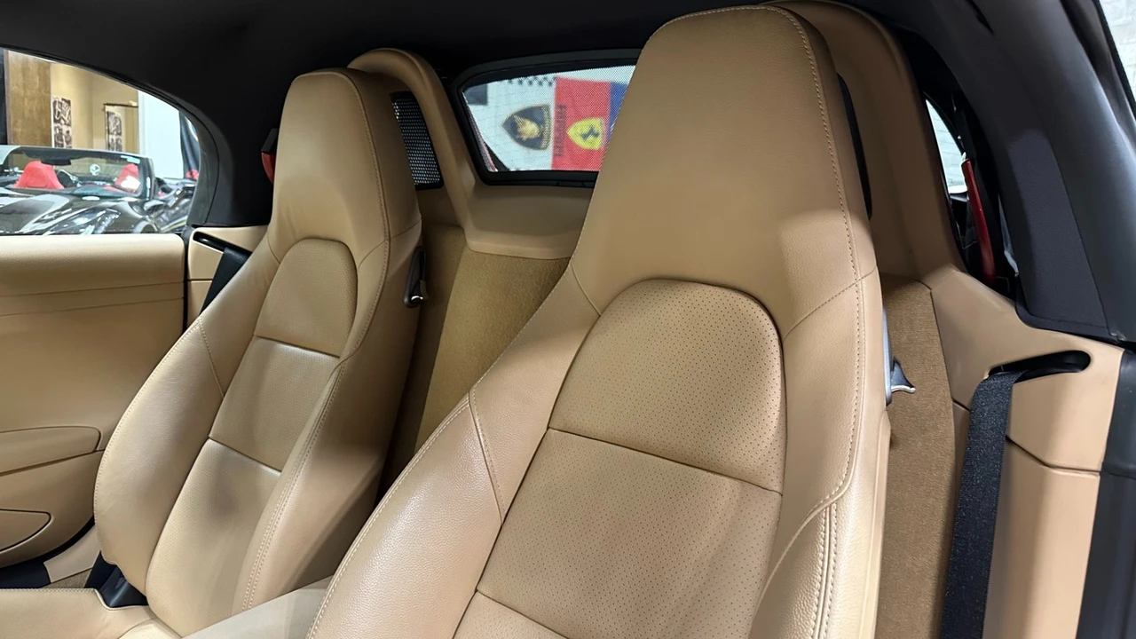 2013 Porsche 981 Boxster - Image 17 of 21
