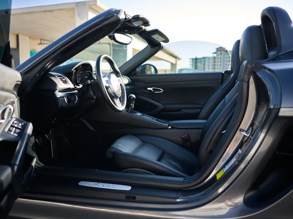 2013 Porsche 981 Boxster - Image 16 of 24