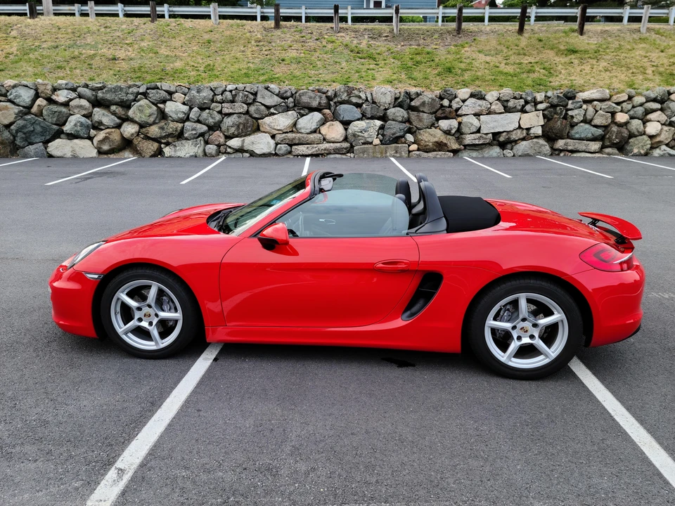 2013 Porsche 981 Boxster - Image 11 of 31