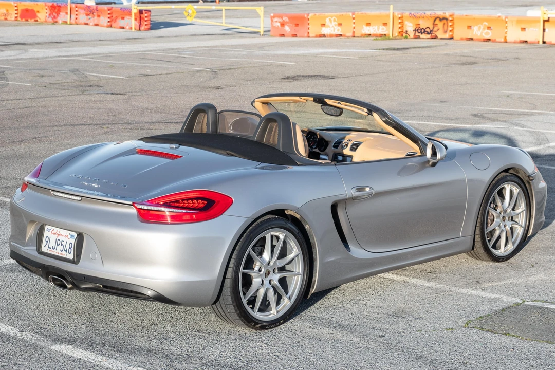 2013 Porsche 981 Boxster - Image 8 of 31