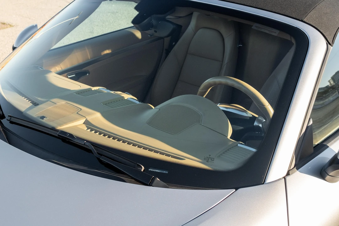 2013 Porsche 981 Boxster - Image 26 of 31
