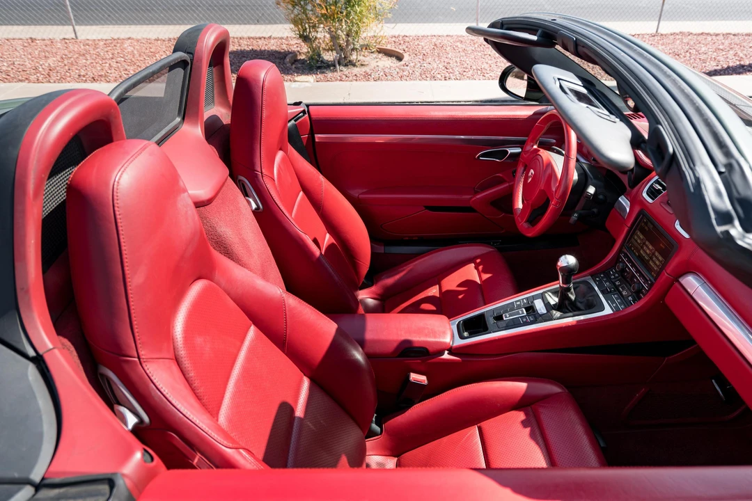 2013 Porsche 981 Boxster - Image 26 of 31