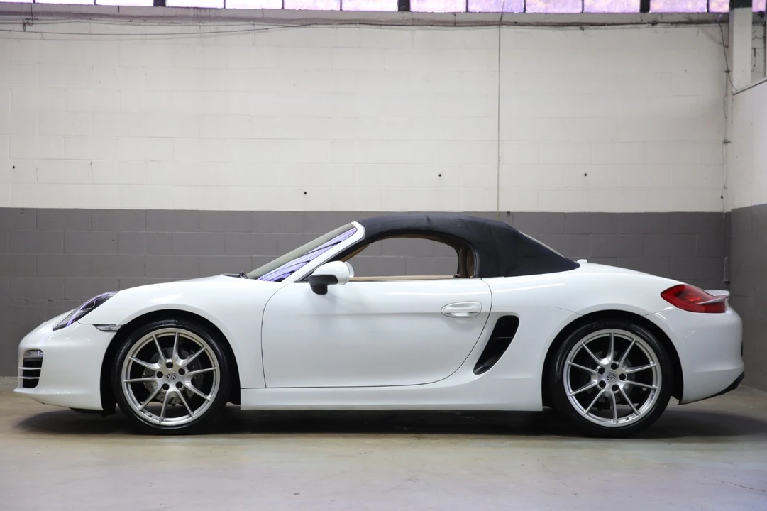 2013 Porsche 981 Boxster - Image 12 of 31