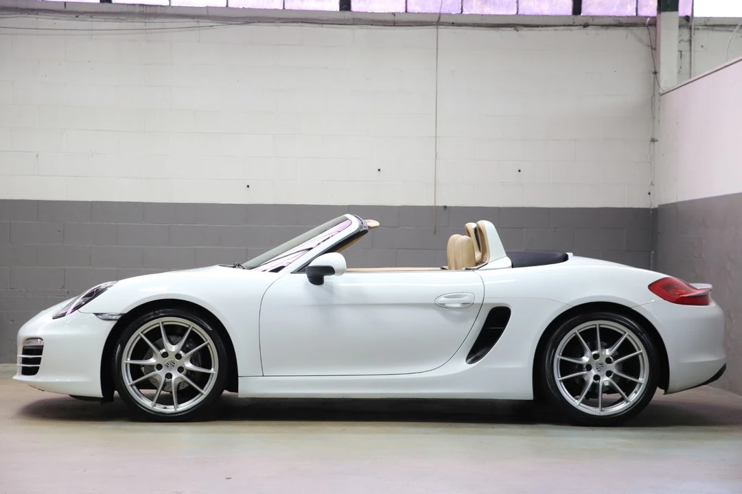 2013 Porsche 981 Boxster - Image 2 of 31
