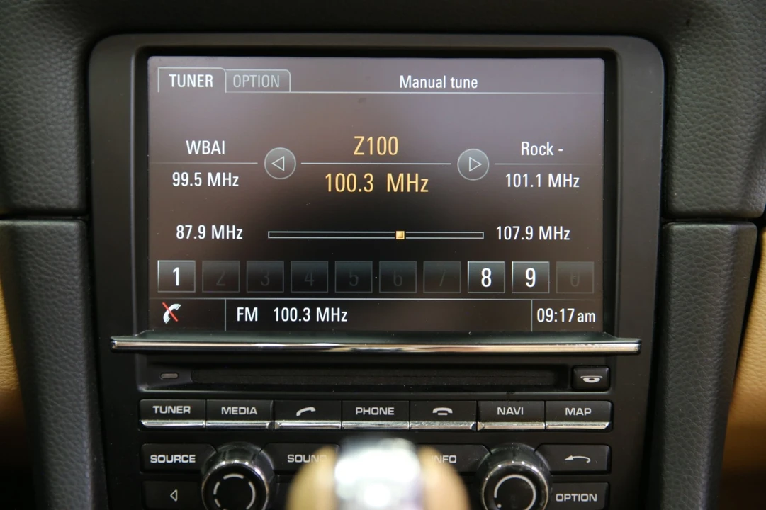 2013 Porsche 981 Boxster - Image 22 of 31