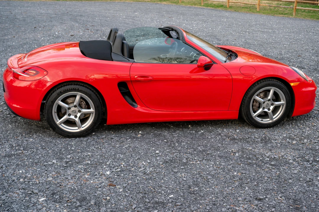 2013 Porsche 981 Boxster - Image 8 of 31