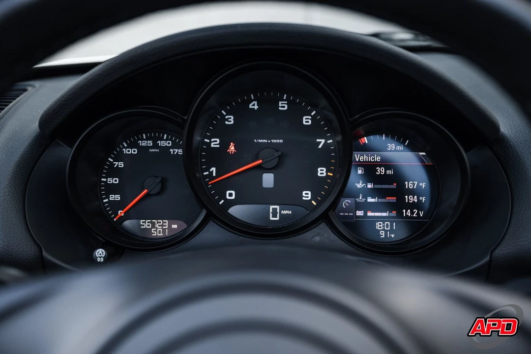 2013 Porsche 981 Boxster - Image 10 of 12