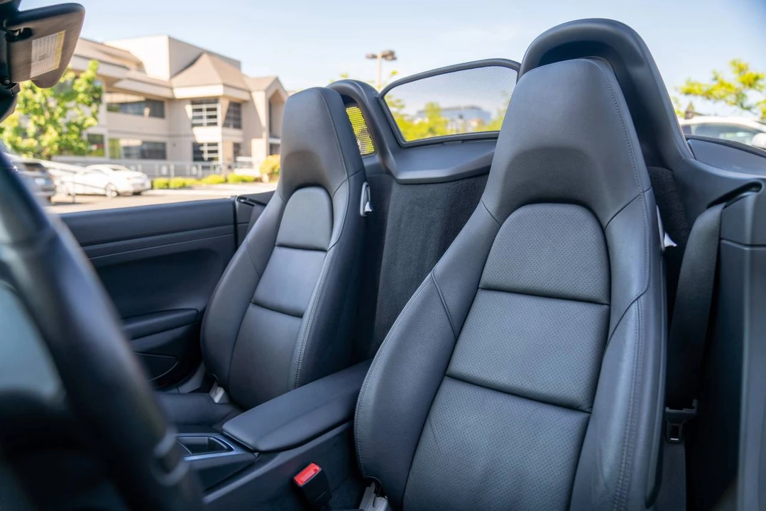 2013 Porsche 981 Boxster - Image 5 of 5