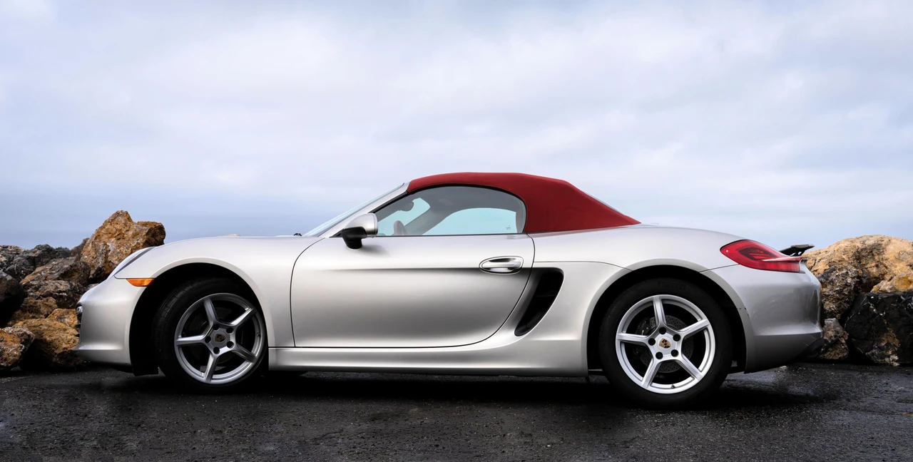 2013 Porsche 981 Boxster - Image 8 of 31