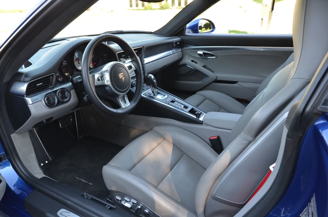 2013 Porsche 991 Carrera 4S - Image 5 of 13