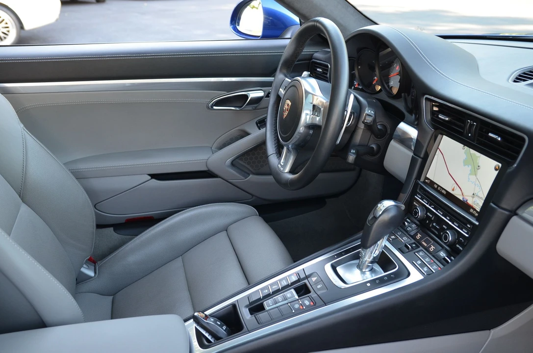 2013 Porsche 991 Carrera 4S - Image 8 of 13