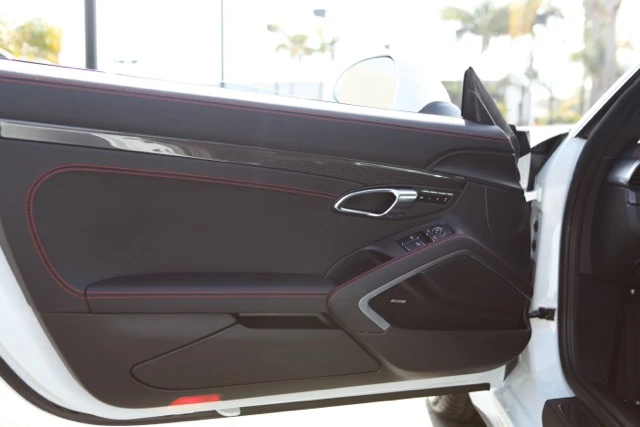 2013 Porsche 991 Carrera 4S - Image 3 of 5