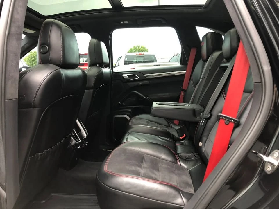 2013 Porsche 958 Cayenne GTS - Image 9 of 17