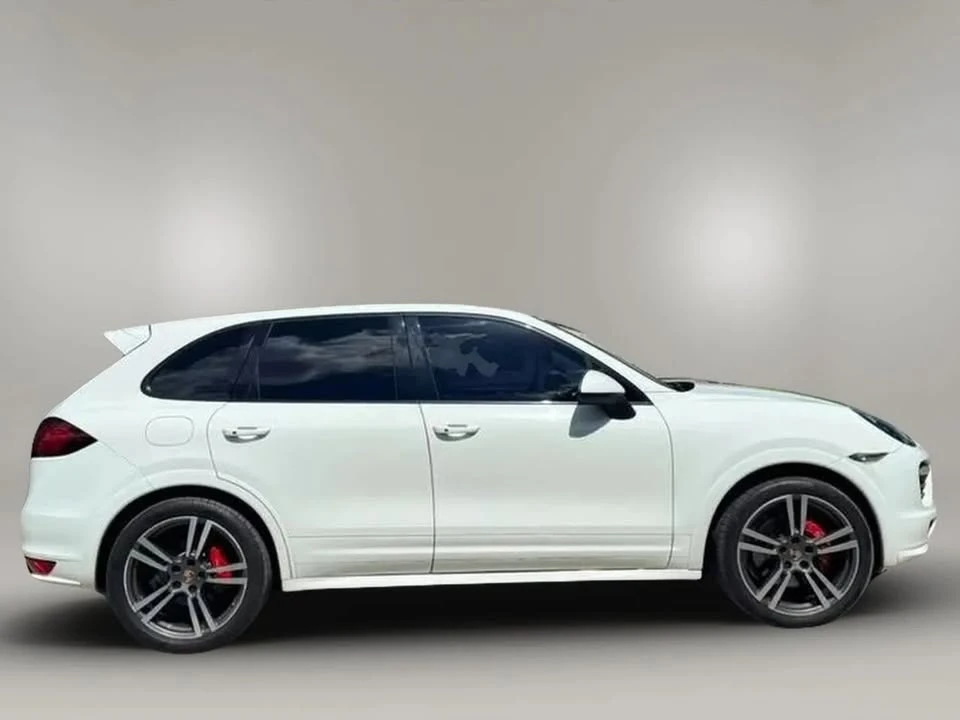 2013 Porsche 958 Cayenne GTS - Image 9 of 19