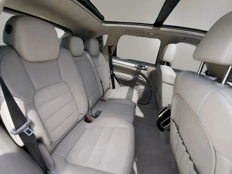 2013 Porsche 958 Cayenne GTS - Image 19 of 19