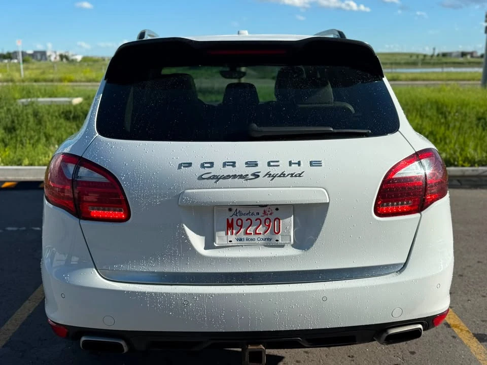 2013 Porsche 958 Cayenne - Image 16 of 20