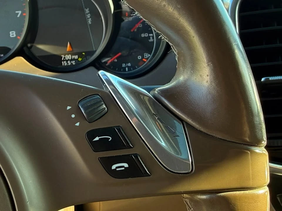 2013 Porsche 958 Cayenne S - Image 16 of 20