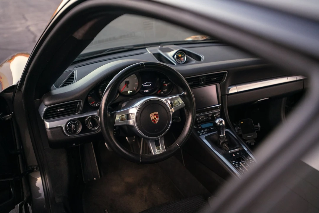 2013 Porsche 991 Carrera S - Image 16 of 31