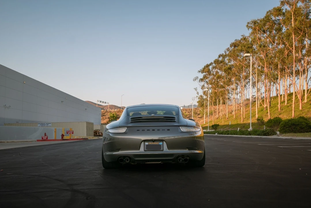 2013 Porsche 991 Carrera S - Image 10 of 31