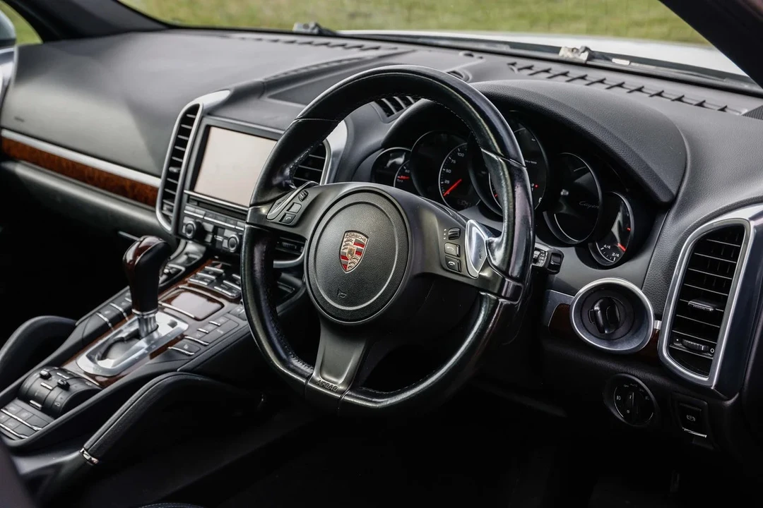 2013 Porsche 958 Cayenne - Image 19 of 30